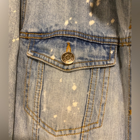 Ashley vintage charm distressed, jean jacket, size, XL - Picture 3 of 5